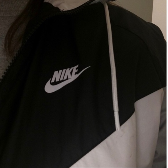 Nike Colour Block Windbreaker - Picture 4 of 4